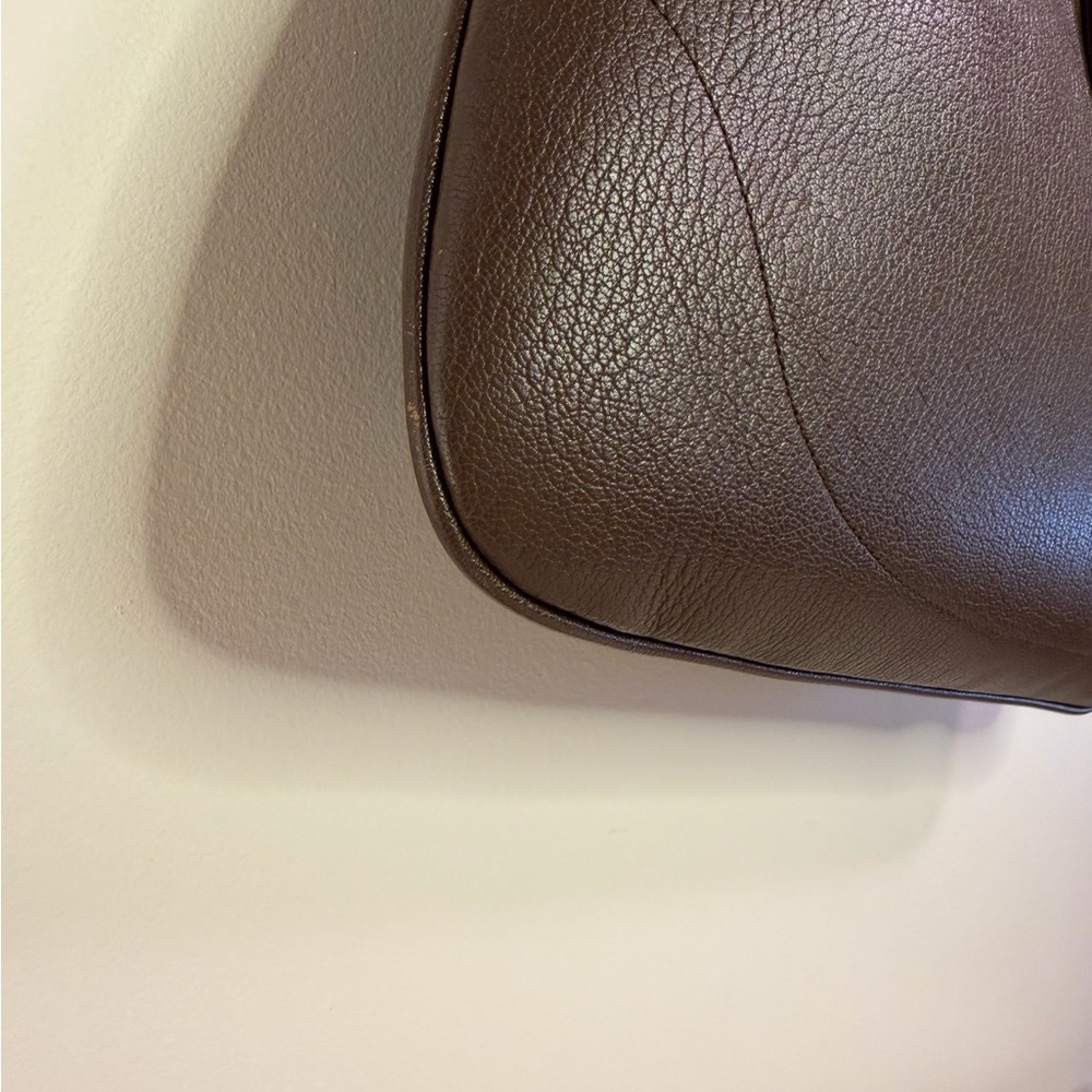 Gucci Dark Brown Leather Shoulder Bag with Gold Accent - Picture 3 of 8